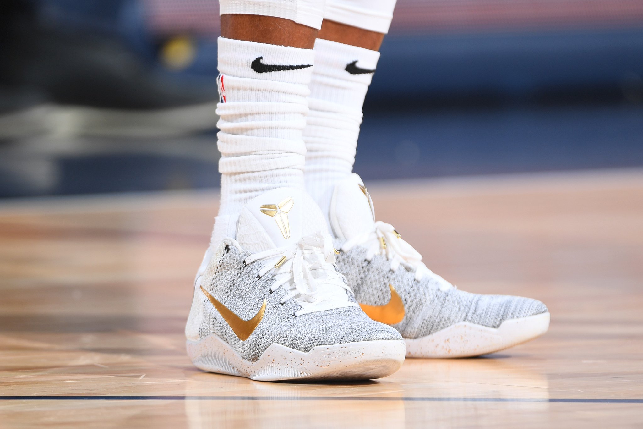 NBA赛场最近三天篮球鞋精选集：鞋头们的赛季鞋王之争越发激烈