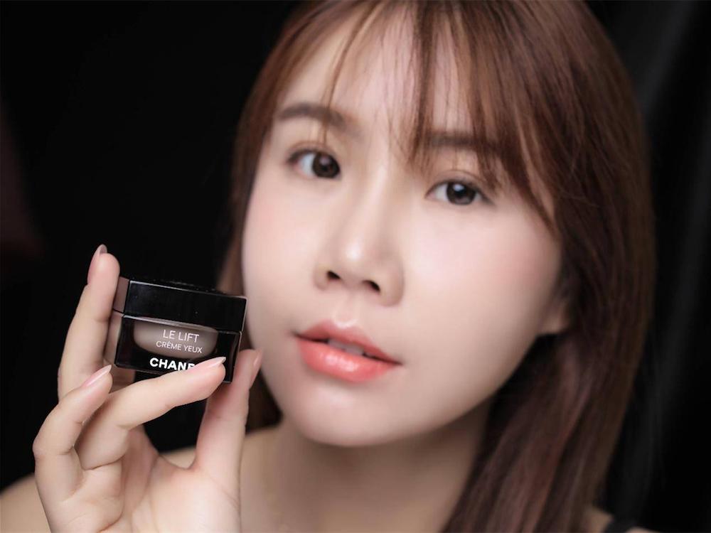 香奈儿肌底眼霜,香奈儿的眼霜怎么用效果好