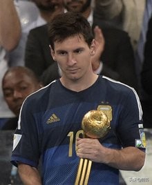 足球运动员梅西是哪国人,阿根廷著名足球运动员梅西