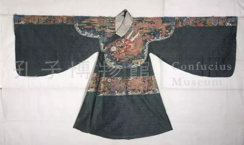 孔子有哪些习俗,孔子的功劳在哪里