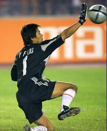 2004年亚洲杯邵佳一伊朗进球,还记得伊拉克亚洲杯夺冠吗