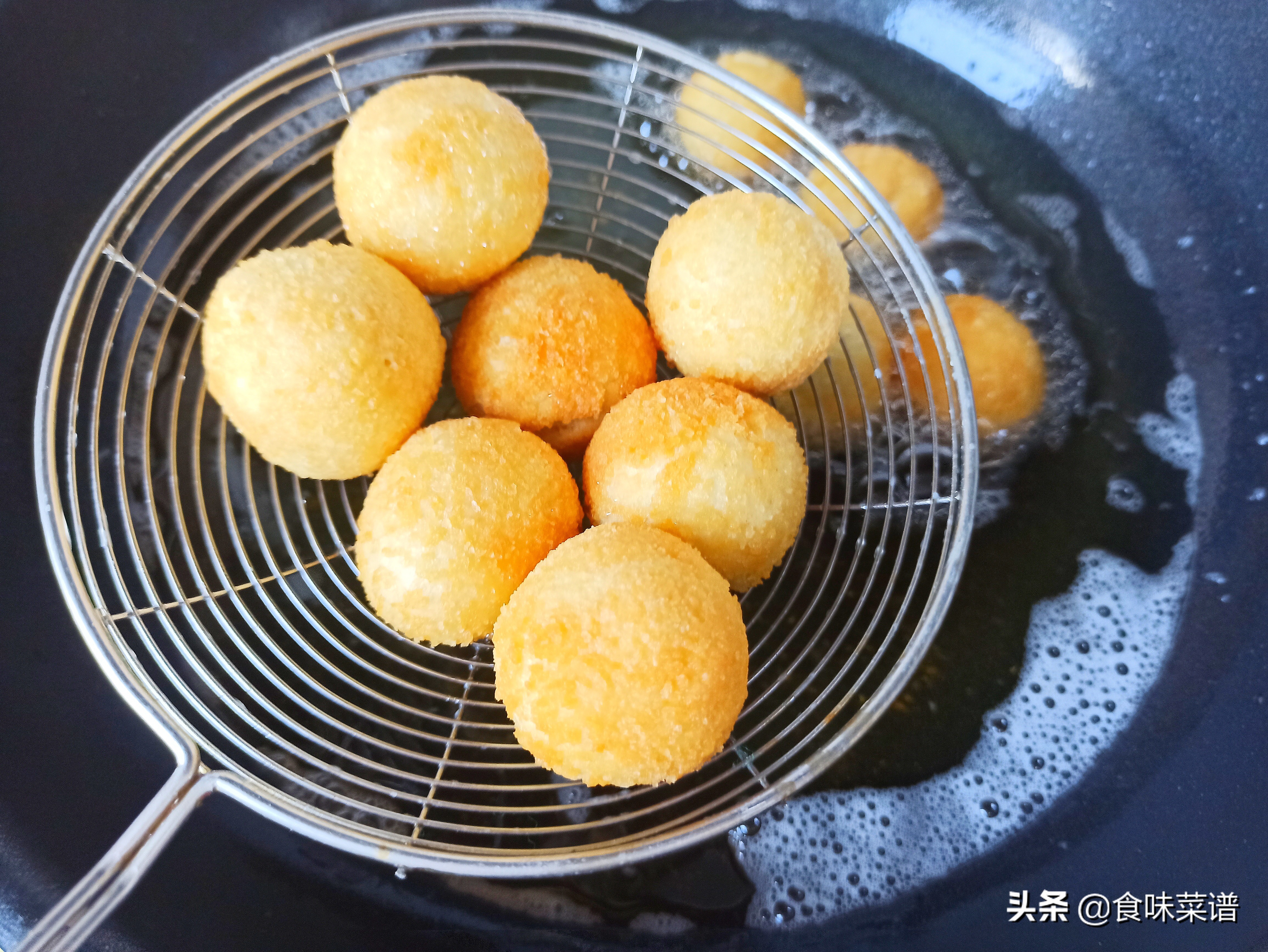 过年吃的糯米丸子怎么做好吃,团圆丸子怎么吃