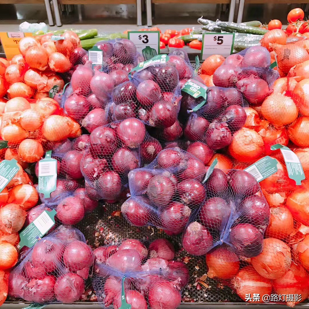 在澳洲旅行，买得起奶却买不起水，去超市逛逛不知道该买啥