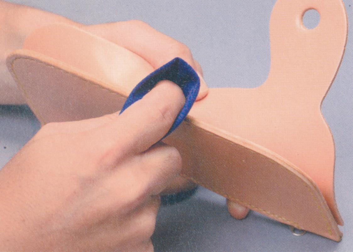 做大型皮包的手工全教程,自己做皮革包教程