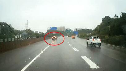 高速公路走错路倒车怎么处罚,高速公路走错路怎么解决