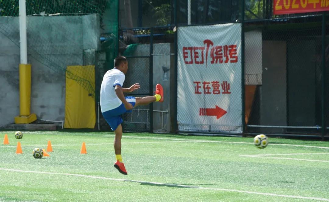 校园足球该如何快速发展1000字,校园足球发展目标及规划