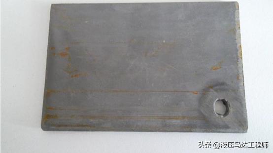 工程机械油箱前处理视频,工程机械油箱清理