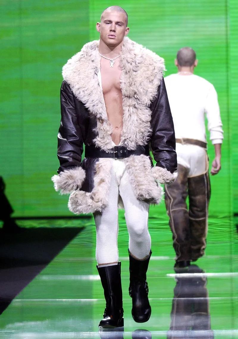 钱宁塔图姆健身,阿黛尔钱宁塔图姆视频