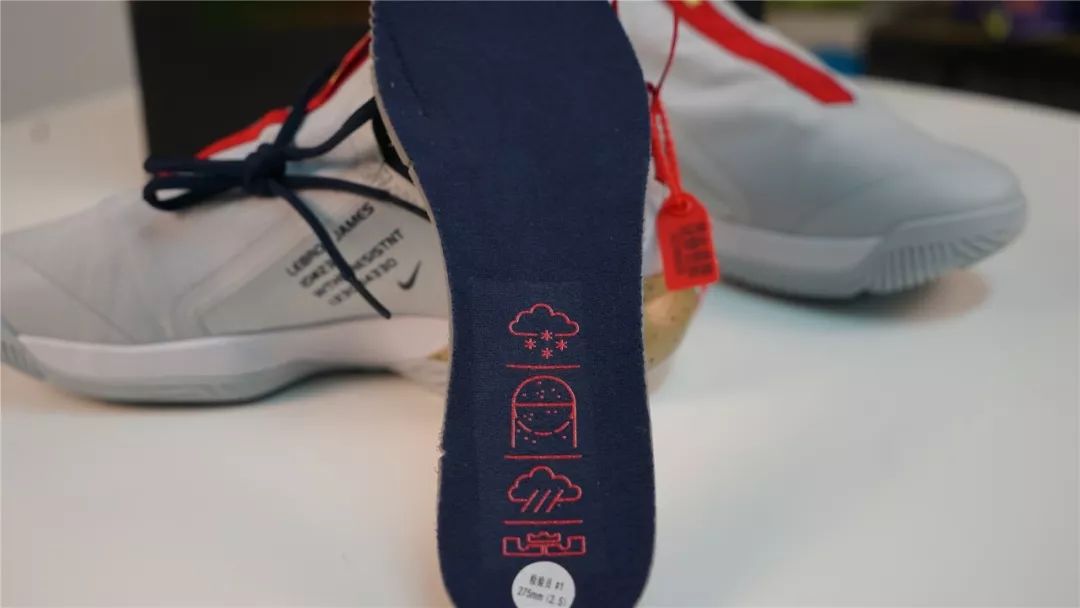 WEN开箱｜六百块的耐克版驭帅12？前后气垫，你喜欢么？