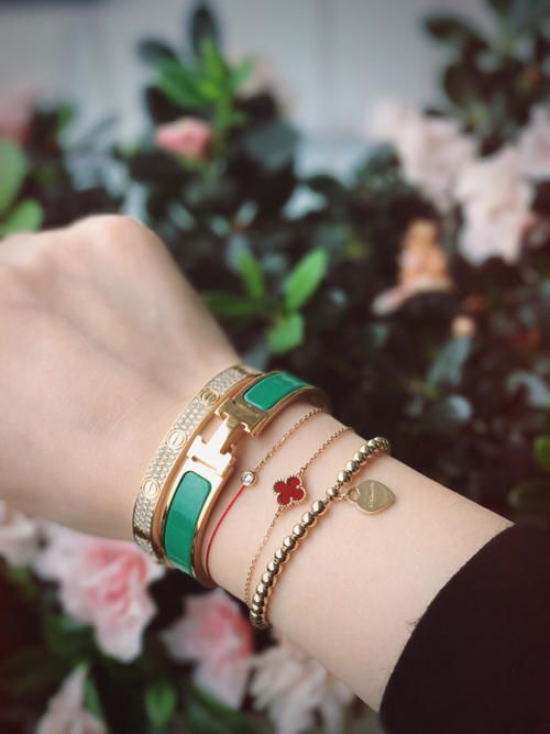 潘多拉又丑又贵为什么有人买,多少价格的潘多拉才是真的