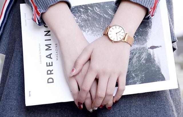 杨紫同款项链黑樱桃手表,ins风杨紫同款手表