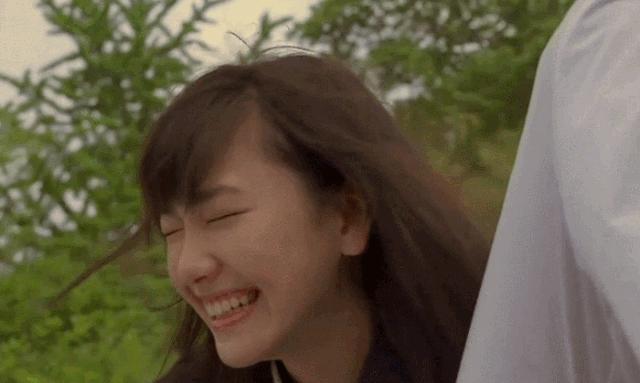 空调房鼻子痒打喷嚏怎么回事,夏季吹空调鼻子痒的原因