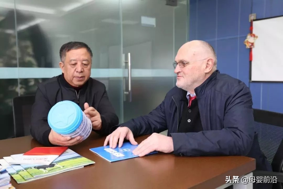 红星乳业郑俊怀近况,红星乳业董事长郑俊怀