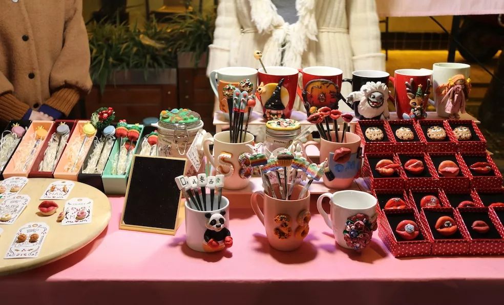 成都夜游攻略大全,成都适合晚上游玩的夜市