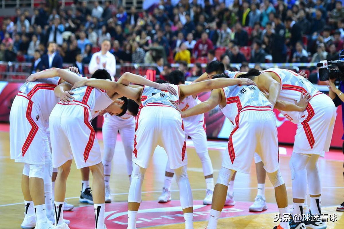 邹雨宸四分六篮板,邹雨宸在八一队的时候