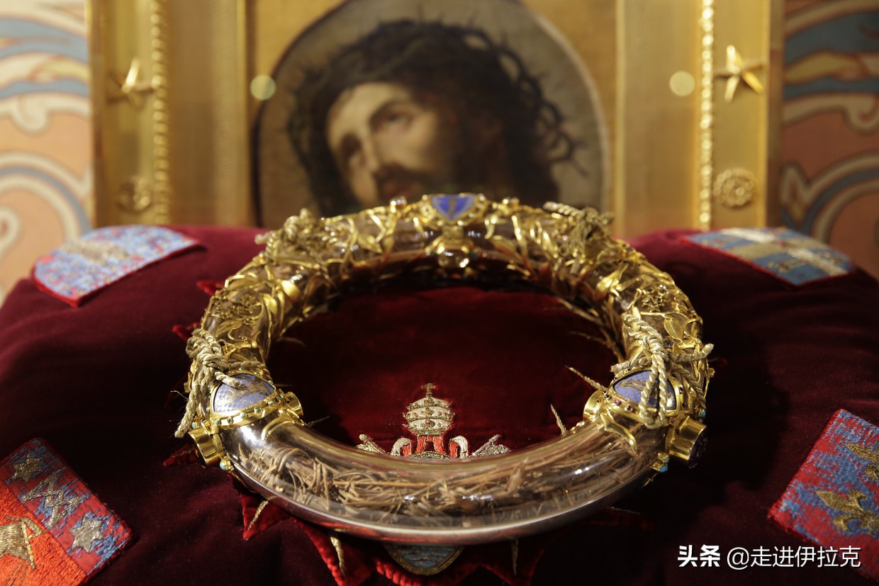 真正的十字架,巴黎圣母院大火荆棘王冠