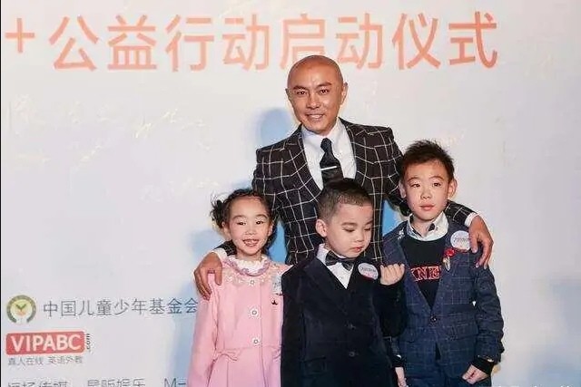 追光吧张卫健怎么成了冠军,追光吧张卫健再上热搜