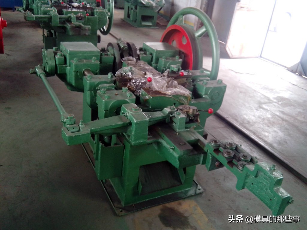 制钉机参数详细讲解,制钉机生产视频