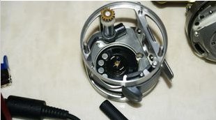 路亚竿用的纺车轮水滴轮鼓轮的介绍鱼线轮的介绍入门