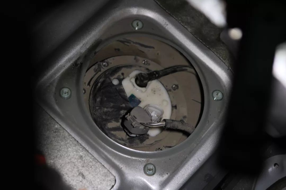 怪兽修车翻新,怪兽修车老车翻新