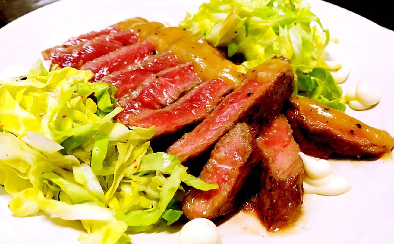 在西餐厅吃牛排要说几分熟,西餐厅吃牛排正确切割方法视频