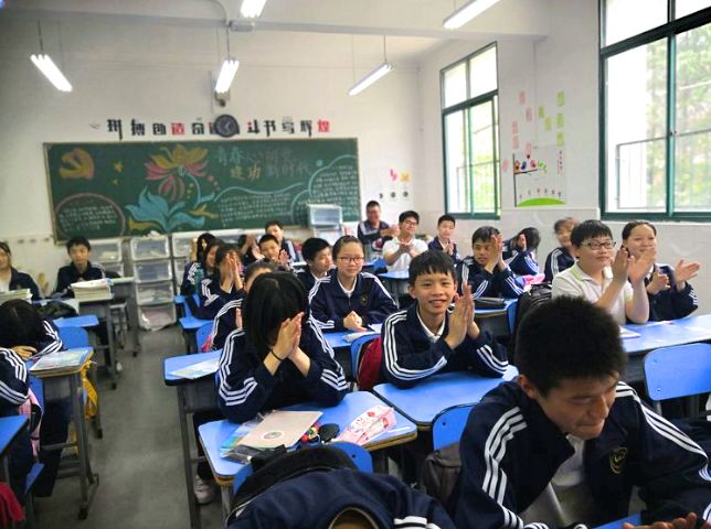 奔跑吧少年足球比赛视频,奔跑吧少年足球比赛