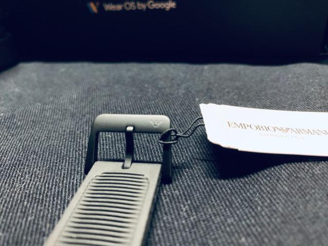 阿玛尼智能腕表第五代,阿玛尼智能手表第四代art5006