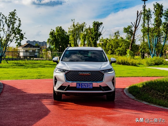 国民神车哈弗h6实用性,大众选车