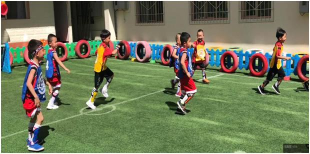 幼儿园毕业杯足球对抗赛,集宁娜荷芽幼儿园过六一