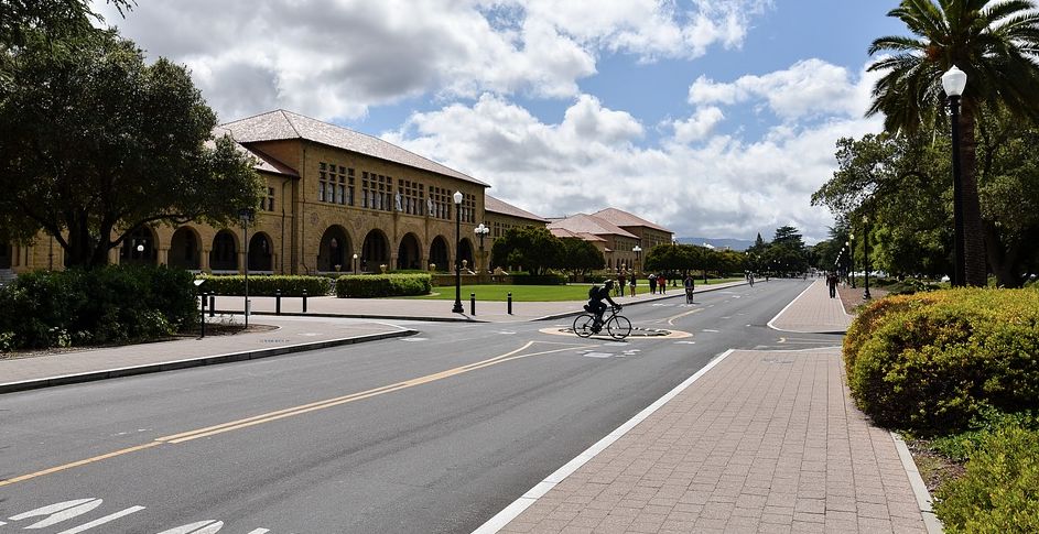 加州理工学院的著名教授,加州高科技摇篮