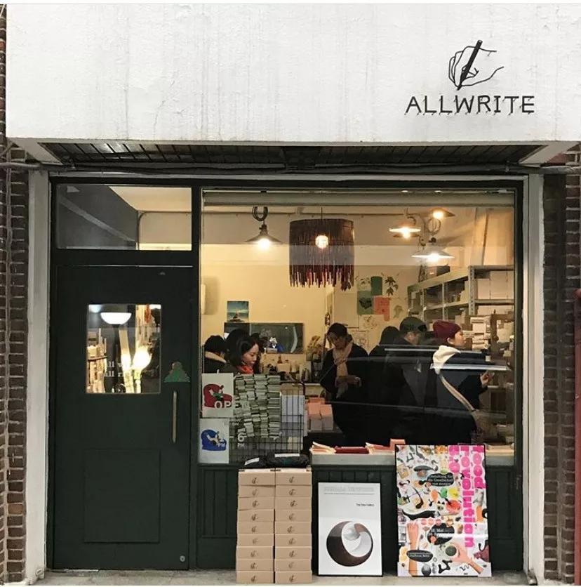 欧阳娜娜ins,欧阳娜娜和jennie的合体网红