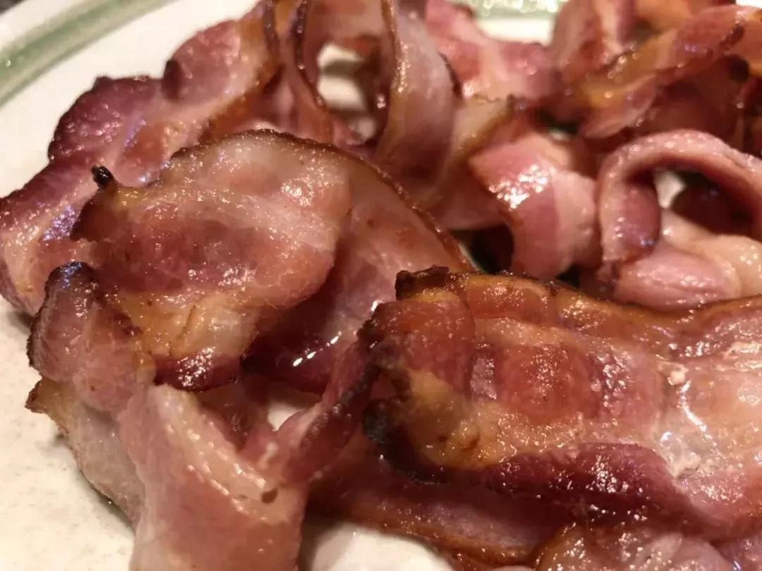 为什么吃没炒熟的豆角会中毒,吃豆角没熟中毒什么症状