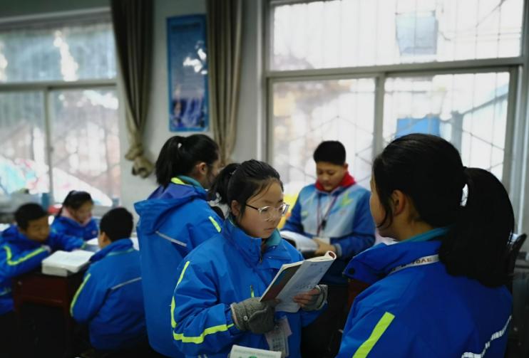 最新学生标准身高表,初中生最新身高表你达到标准了吗