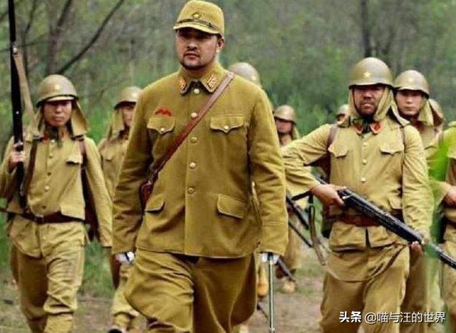 抗战时期日军士兵大衣,日军缴获日本大衣