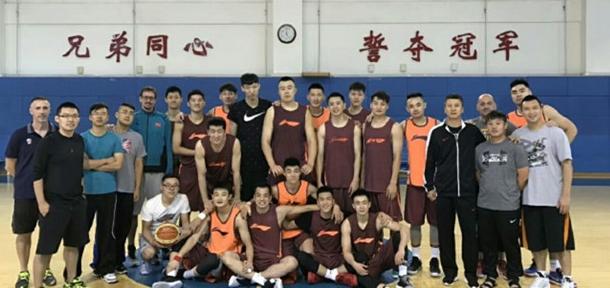 辽篮年轻照片,辽篮超帅照片