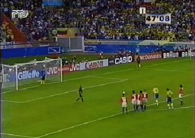 足球最强外星人罗纳尔多,最强足球第一人罗纳尔多