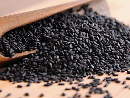 头发特别干燥像枯草该怎么保养,头发干枯毛躁像枯草怎么养好