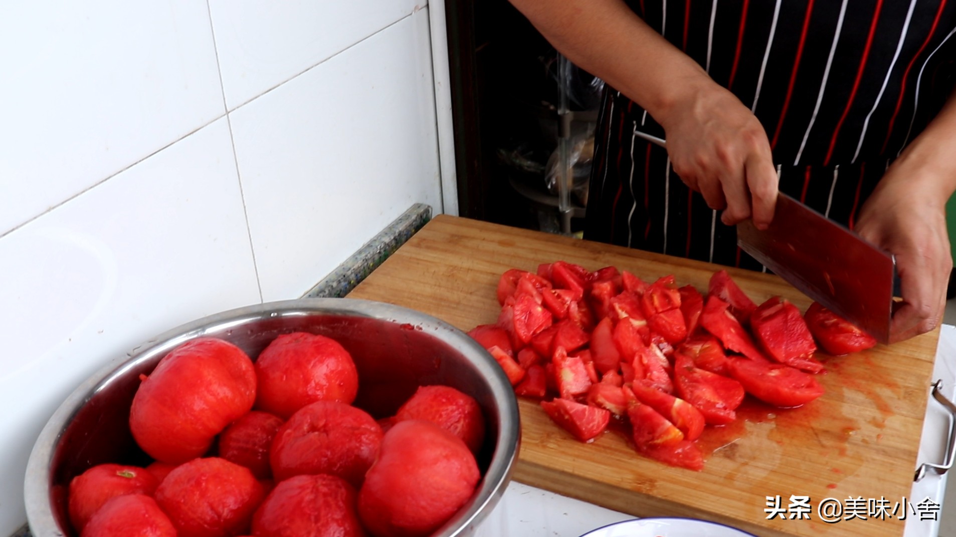 番茄酱怎么自己做和外面买的一样,番茄酱不用榨汁机家庭自制做法