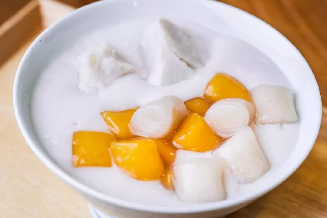 曝光！奶茶界Gucci新出了款“饱饱茶”，连续10天买1送1！