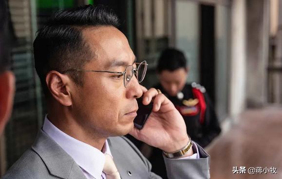 肖央《误杀》：解析导演柯汶利，富有效果的拍摄“手法”