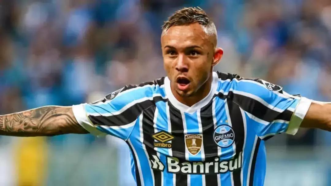 萨先生最新消息,萨老爷子的图片