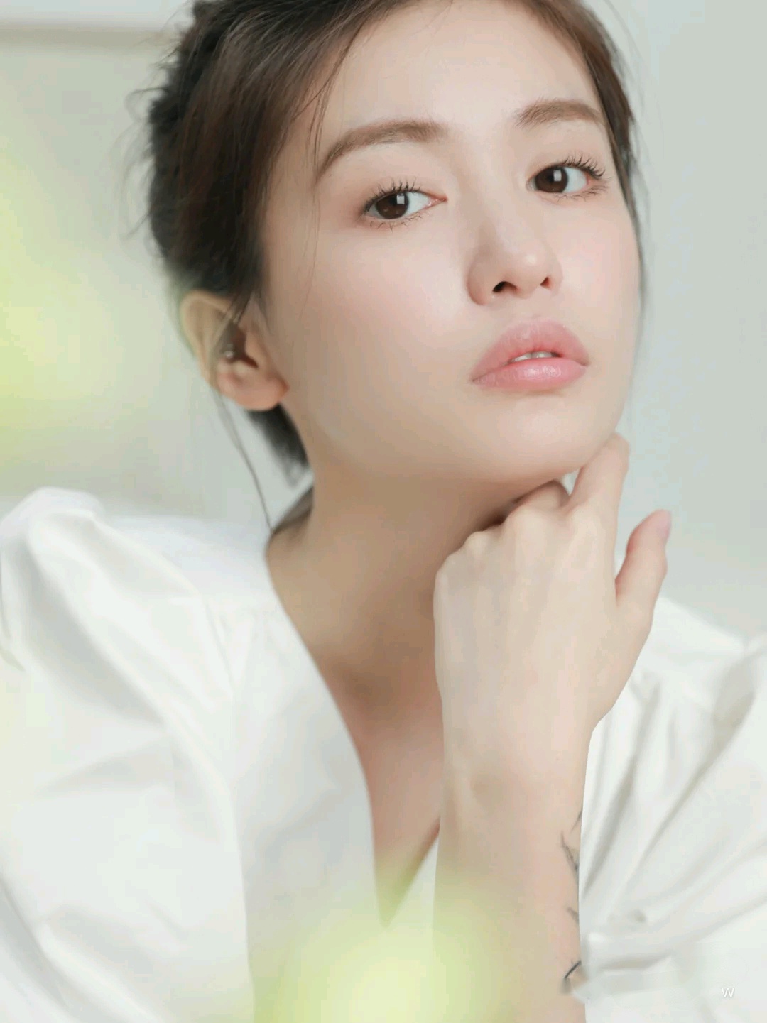 补水护肤品的正确使用顺序怎么用,护肤品的使用顺序包括面膜