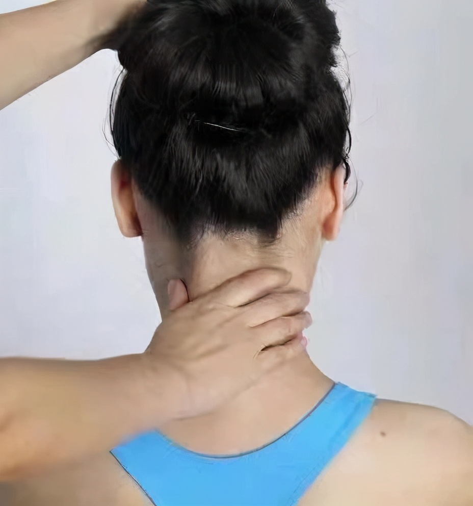 头晕脑胀后脖颈僵硬挂什么科,头晕脑胀颈后僵硬教你几招来缓解