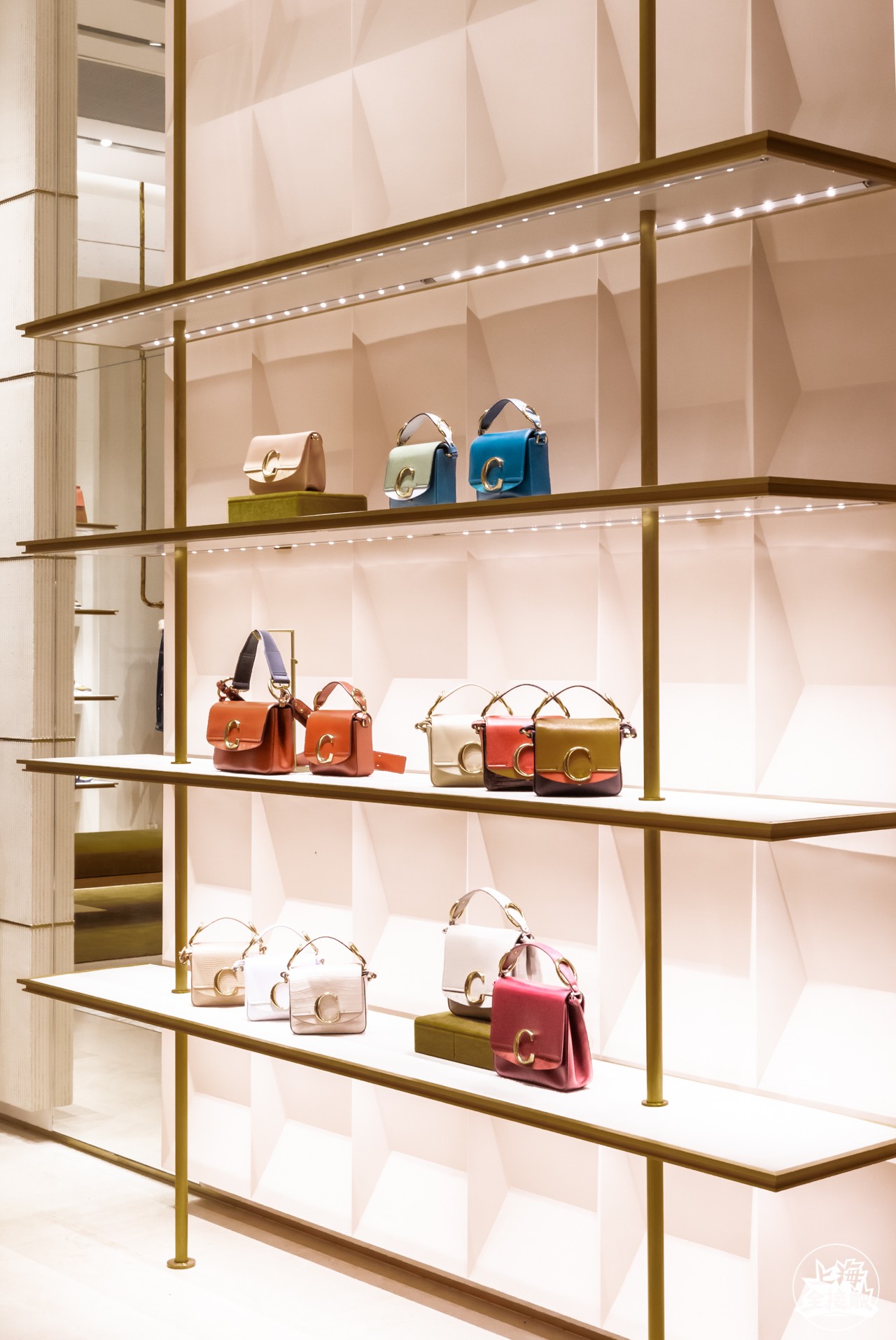 老佛爷百货中国第二店营业,走进上海老佛爷百货