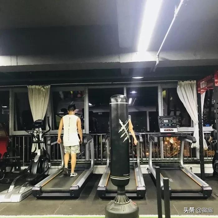 燃烧我的卡路里青春活力,燃烧我的卡路里蹦床健身