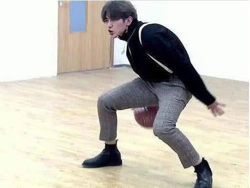 当蔡徐坤和你对话,当蔡徐坤在采访中聊到你时