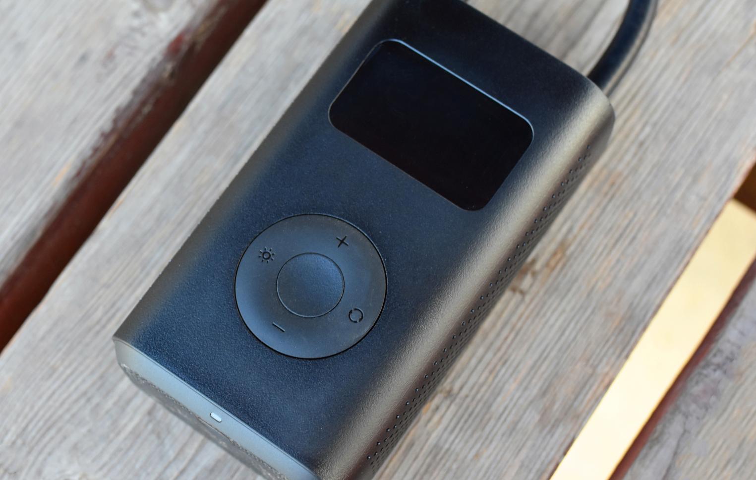 小米充电宝超薄小巧便携自带线,小米智能充气宝