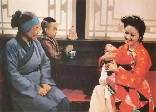 《红楼梦》中看小人物如何藏着大聪颖