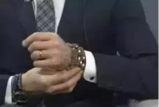 当手串遇上手表，怎么戴才帅气？