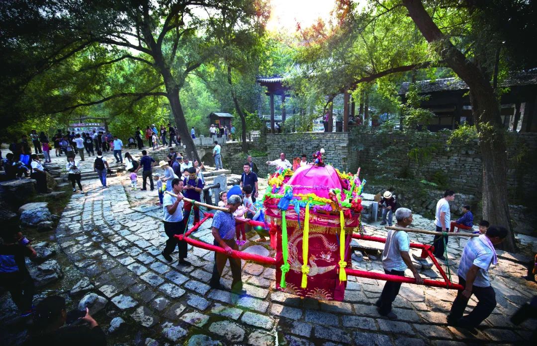 冬季山东旅行经典路线组合,秋冬山东省内旅游